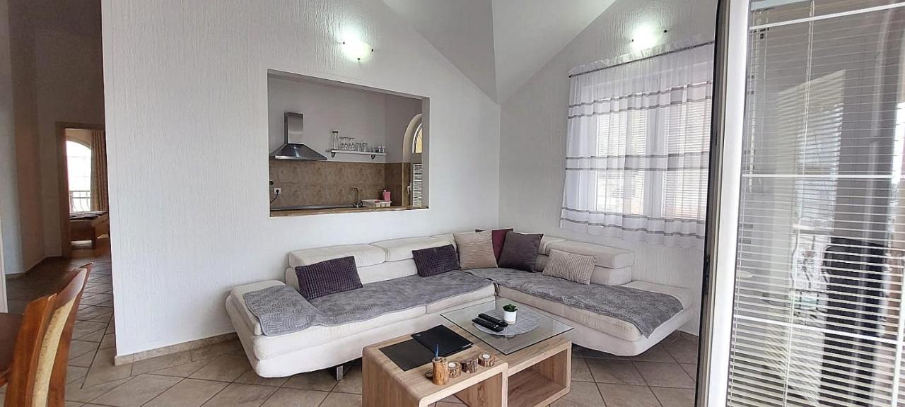 D & S Family Apartments Budua Esterno foto